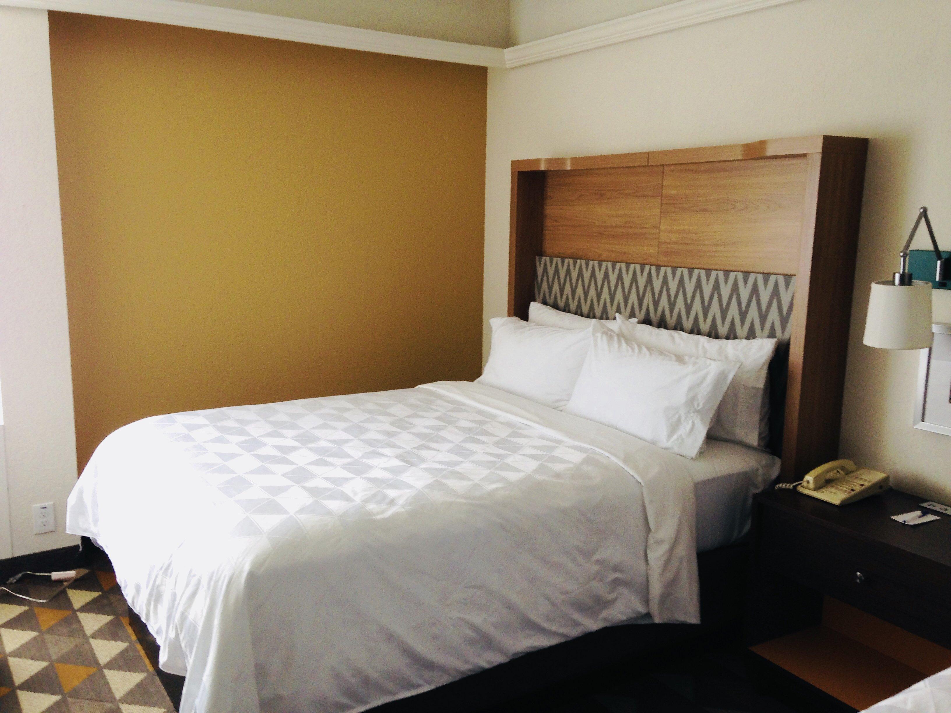 Holiday Inn & Suites Pittsfield-Berkshires By Ihg Екстер'єр фото